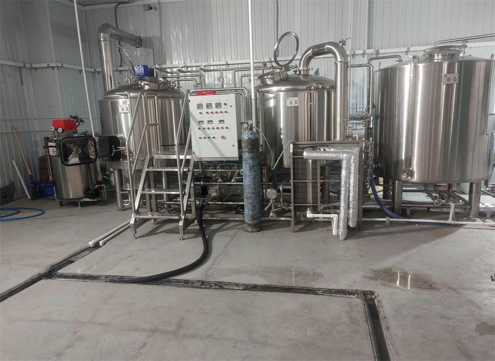 brewery equipment, beer equipment, fermentation tank,brewery house, brewhouses, fermenters,brew houses